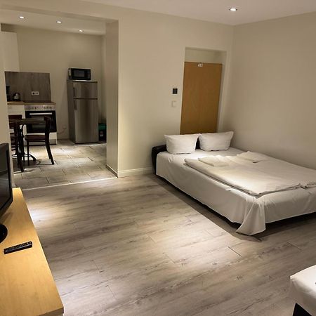 Avi City Apartments Mainhouse Dusseldorf Exterior photo