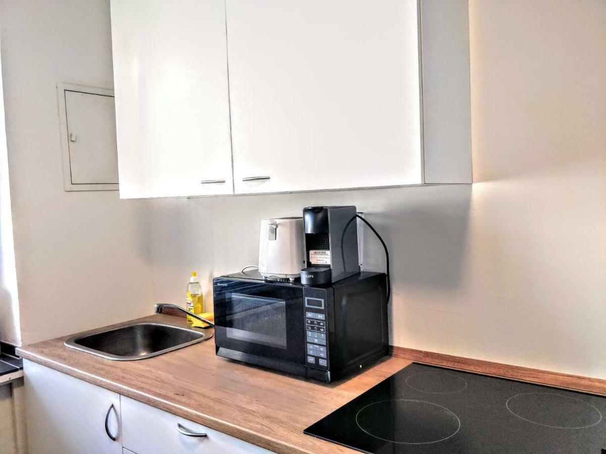 Avi City Apartments Mainhouse Dusseldorf Exterior photo